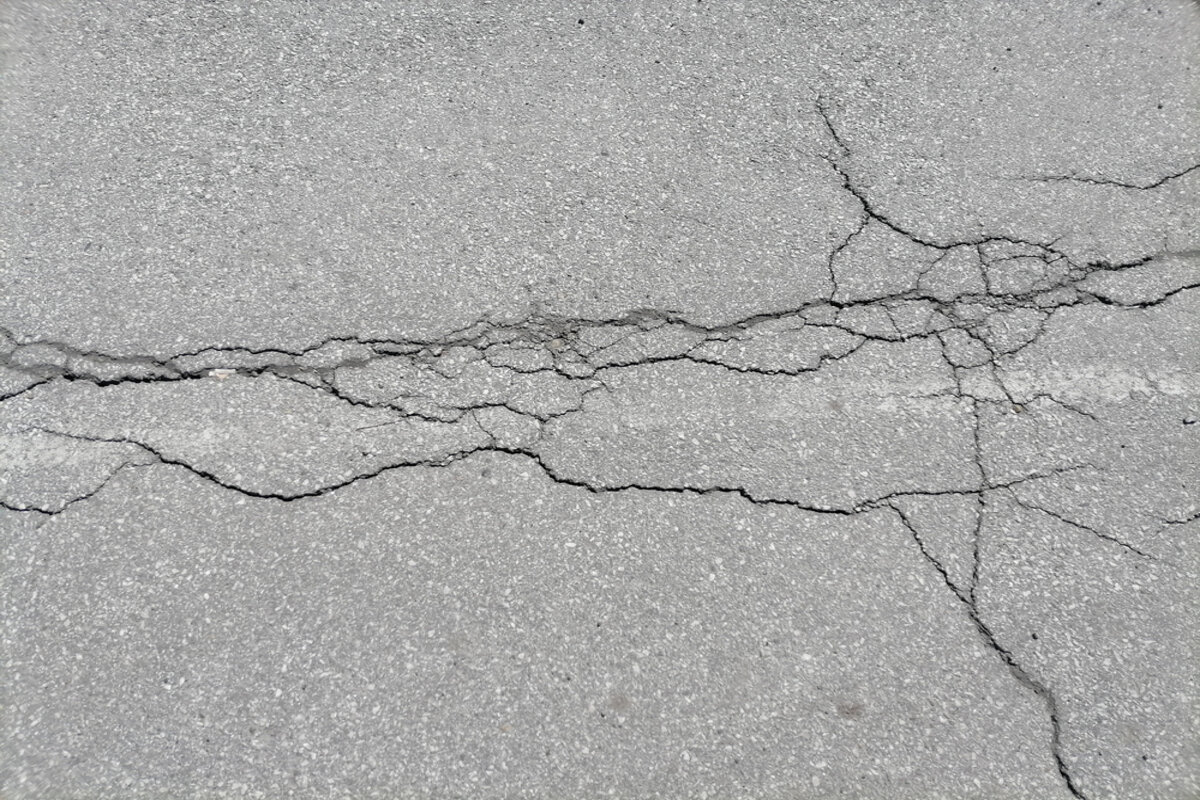 Spotting the First Signs Your Asphalt Driveway Needs Fixing