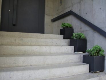 benefits of sealing concrete stoop