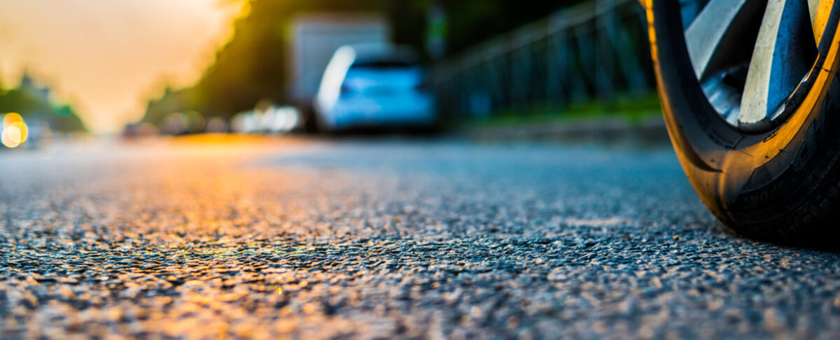 edging an asphalt driveway