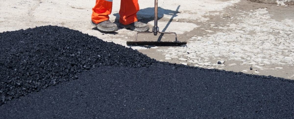 Are Asphalt Driveways More Cost-Effective Than Concrete in 2025?
